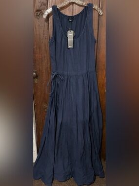 NWT! Women's Clocolor Navy Blue Dress L